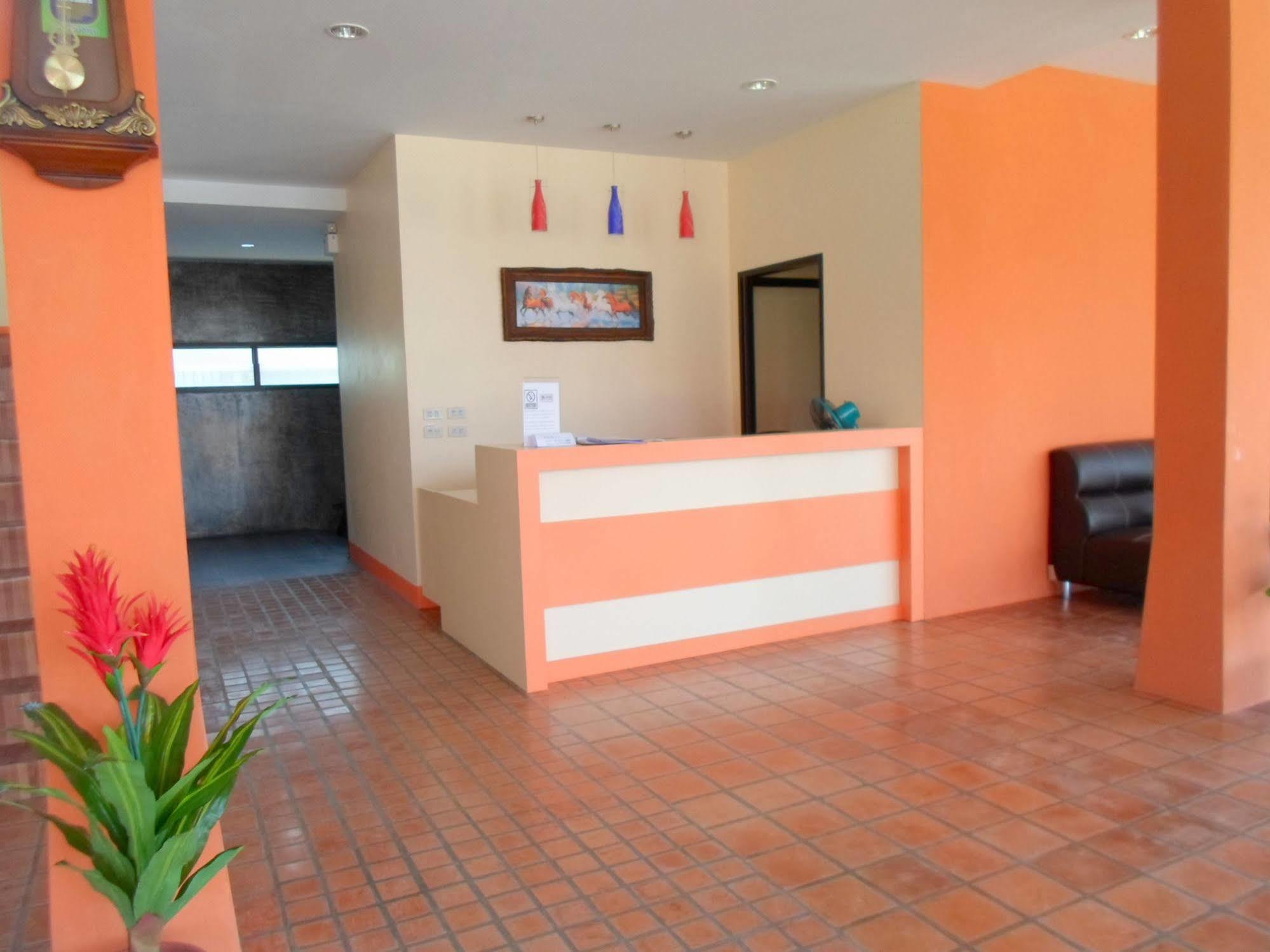 Bantatuk Resort & Restaurant Ban Tha Khun エクステリア 写真