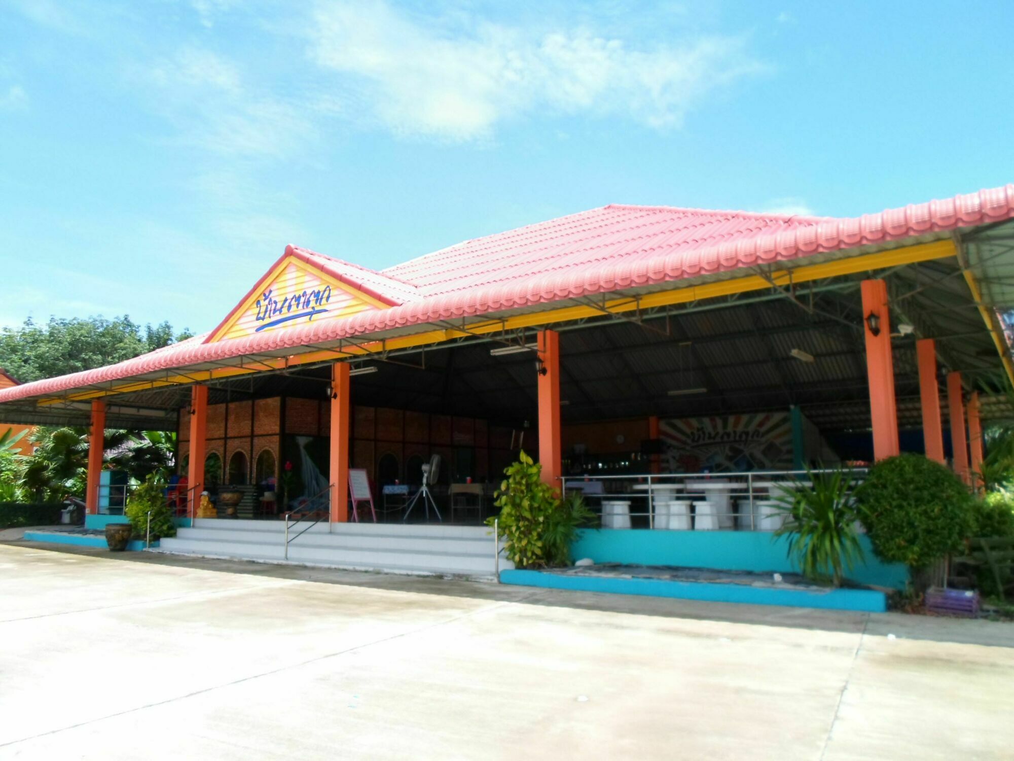 Bantatuk Resort & Restaurant Ban Tha Khun エクステリア 写真
