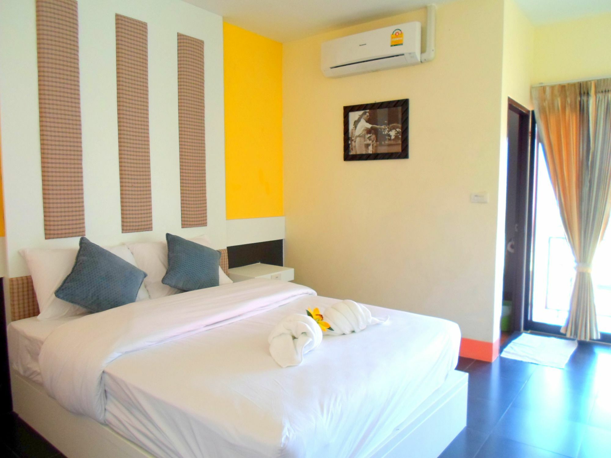 Bantatuk Resort & Restaurant Ban Tha Khun エクステリア 写真
